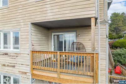 305 Heights Drive 3 #3, Haledon, NJ 07508 - Photo 5