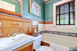 200 Lincoln St, Englewood, NJ 07631 - Photo 29