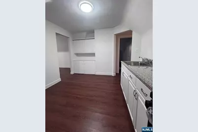 510 Shaler 3 #3, Ridgefield, NJ 07657 - Photo 3