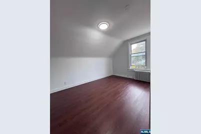 510 Shaler 3 #3, Ridgefield, NJ 07657 - Photo 5