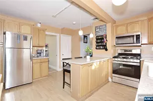 52 Rosedale Ave, Elmwood Park, NJ 07407 - Photo 11