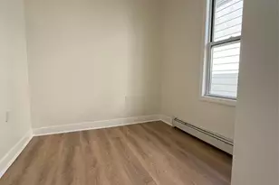 13 Spencer Pl, Garfield, NJ 07026 - Photo 9