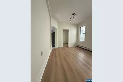 13 Spencer Place, Garfield, NJ 07026 - Photo 5