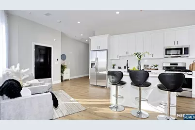 385 Passaic Avenue 2 #2, Lodi, NJ 07644 - Photo 11