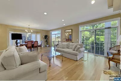 153 Ashley Place, Park Ridge, NJ 07656 - Photo 5