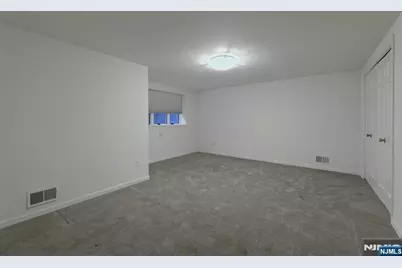 153 Ashley Place, Park Ridge, NJ 07656 - Photo 29