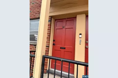 916 Stuyvesant Avenue W-1 #w-1, Irvington, NJ 07111 - Photo 3