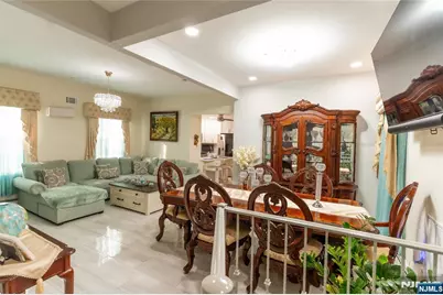 284 Summer Street, Passaic, NJ 07055 - Photo 3