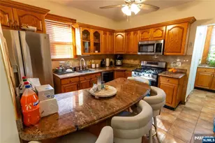 284 Summer St, Passaic, NJ 07055 - Photo 23