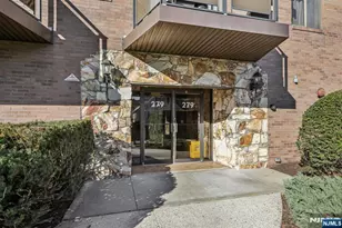 279 Clark Street A7, Hackensack, NJ 07601 - Photo 3