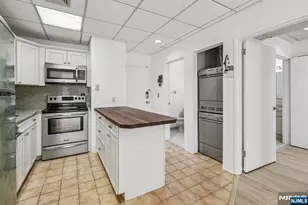 279 Clark Street A7, Hackensack, NJ 07601 - Photo 17