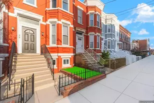 64 Oak St, Jersey City, NJ 07304 - Photo 7