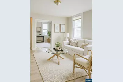 458-460 Leslie Street 2L #2L, Newark, NJ 07112 - Photo 1