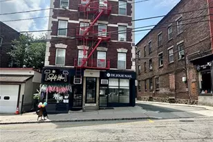 10 Hilliard Ave 4, Edgewater, NJ 07020 - Photo 1