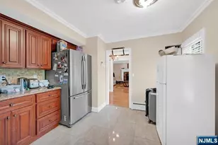 100 Lake St, Upper Saddle River, NJ 07458 - Photo 9