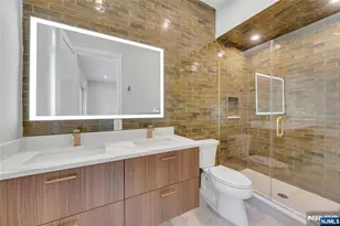 24 Clinton Ave 1, Jersey City, NJ 07304 - Photo 9