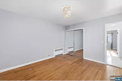 534 Kearney Avenue 1 #1, Cliffside Park, NJ 07010 - Photo 13