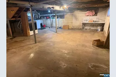 140 N Broadway, Pennsville Township, NJ 08070 - Photo 23