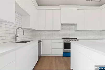 445 Ramapo Valley Road 3 #3, Oakland, NJ 07436 - Photo 3