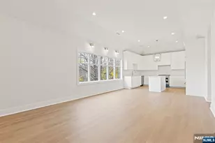 445 Ramapo Valley Road 3, Oakland, NJ 07436 - Photo 5