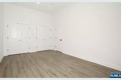 385 Passaic Avenue 4 #4, Lodi, NJ 07644 - Photo 11