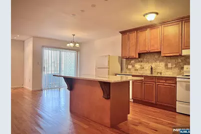1111 River Road D5 #D5, Edgewater, NJ 07020 - Photo 5
