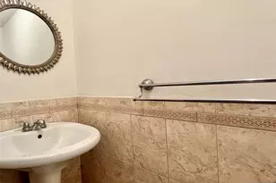 1111 River Road D5, Edgewater, NJ 07020 - Photo 9