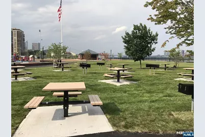 1111 River Road D5 #D5, Edgewater, NJ 07020 - Photo 13