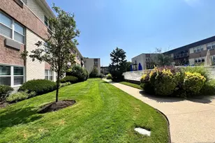 1111 River Road D5, Edgewater, NJ 07020 - Photo 3