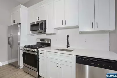 385 Passaic Avenue 7 #7, Lodi, NJ 07644 - Photo 7