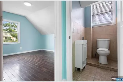 70 Sherman Avenue, Newark, NJ 07114 - Photo 31