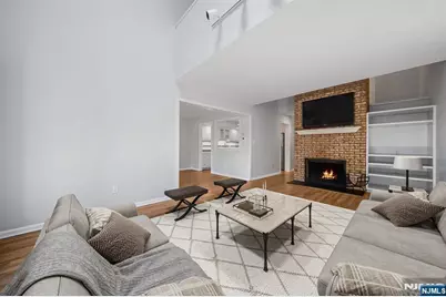 12 Sandburg Court, Mahwah, NJ 07430 - Photo 5