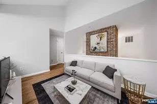 12 Sandburg Ct, Mahwah, NJ 07430 - Photo 21