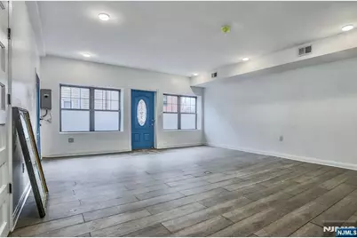 9017 Riverside Place House #House, North Bergen, NJ 07047 - Photo 3