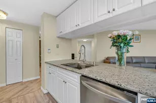 100 Old Palisade 3101, Fort Lee, NJ 07024 - Photo 9