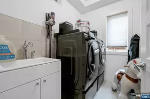 807 Edgewood Ln B, Fort Lee, NJ 07024 - Photo 13