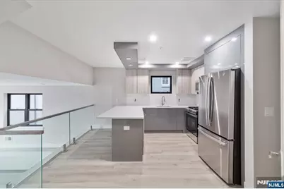 526 64th Street 2 #2, West New York, NJ 07093 - Photo 5