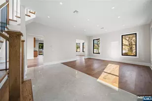 475 Morse Ave, Ridgefield, NJ 07657 - Photo 5