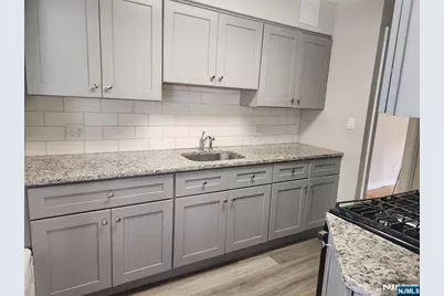 11 Cottage Lane 1st Floor #1st Floor, Upper Saddle River, NJ 07458 - Photo 7