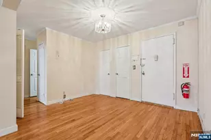2160 Center Ave 5N, Fort Lee, NJ 07024 - Photo 15