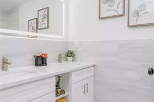 85 Myrtle Ave, Jersey City, NJ 07305 - Photo 9