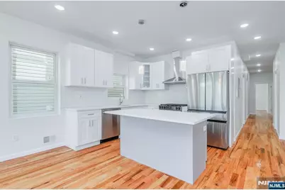 85 Myrtle Avenue 1 #1, Jersey City, NJ 07305 - Photo 3