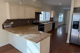 600 Frank E Rodgers 3, Harrison, NJ 07029 - Photo 3