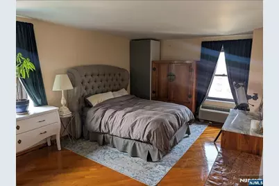 2352 Linwood Avenue 7G #7G, Fort Lee, NJ 07024 - Photo 7