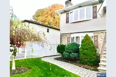 34 Willow Wood Court 1st Fl #1st fl, East Rutherford, NJ 07073 - Photo 1