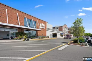 200 Grand Cove Way 5N, Edgewater, NJ 07020 - Photo 43