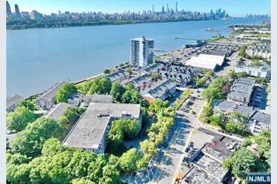 200 Grand Cove Way 5N #5N, Edgewater, NJ 07020 - Photo 23