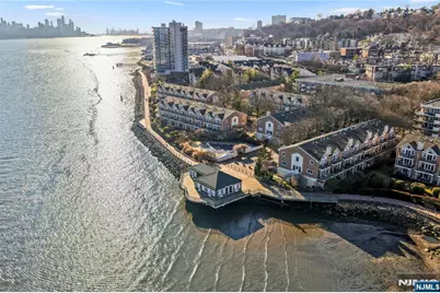 200 Grand Cove Way 5N #5N, Edgewater, NJ 07020 - Photo 31