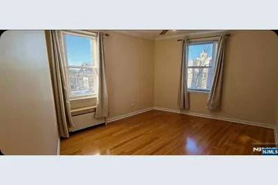 1700 Kennedy Boulevard 31 #31, Union City, NJ 07087 - Photo 11