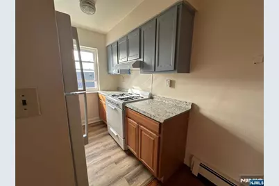 475 Grand Avenue 1C #1C, Palisades Park, NJ 07650 - Photo 7